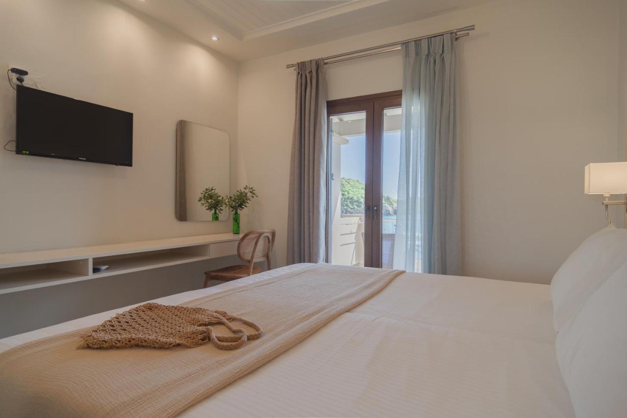 Thomas Beach Studios Палеокастрица Экстерьер фото